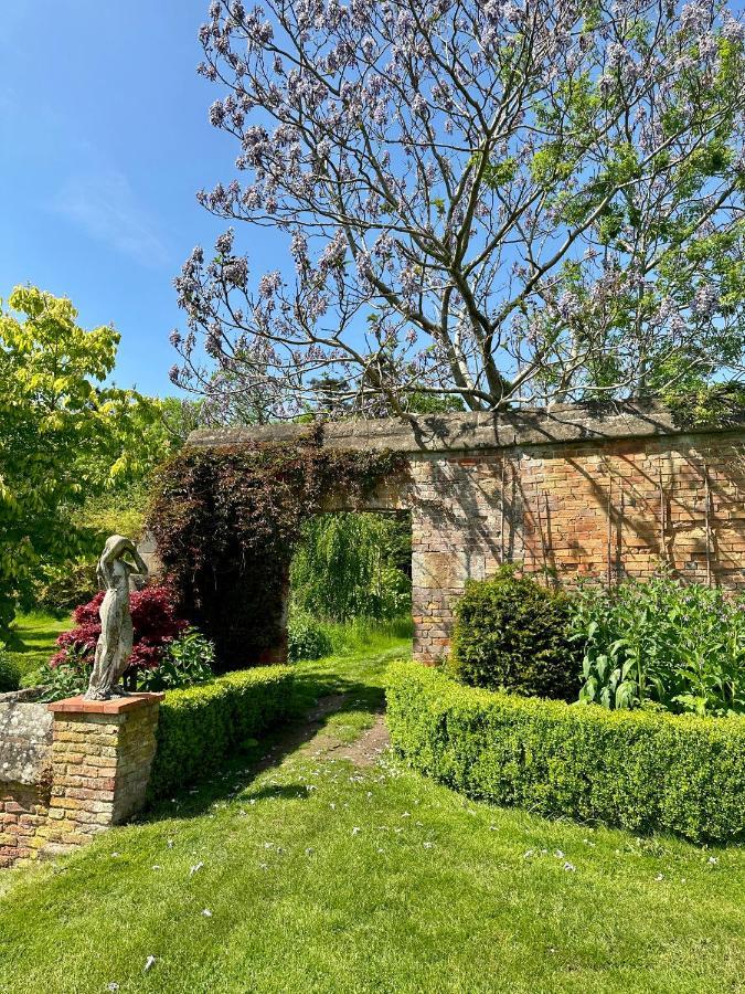 Grafton Manor Hotel Bromsgrove Buitenkant foto
